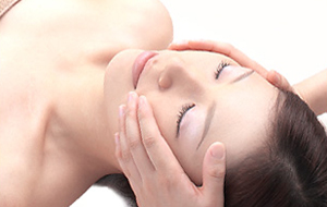 Facial & lymph drainageイメージ写真